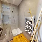 Grand Appartement Avec Piscine