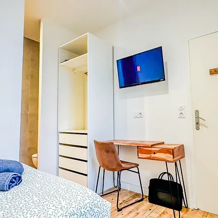 Grand Avec Piscine Apartment